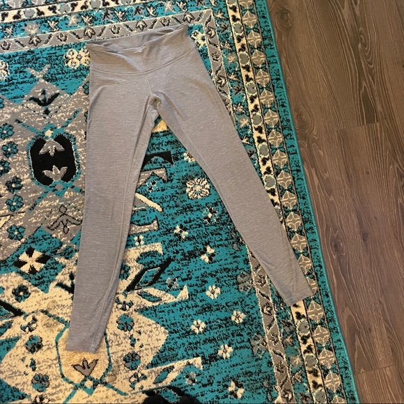 lululemon Leggings Grey Sz 6 - Picture 4 of 5